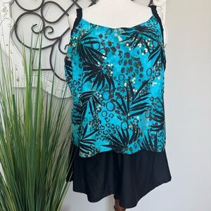 FRESHWATER Size 22 Plus Size Women’s One Piece Swimsuit with Skirted Bottom